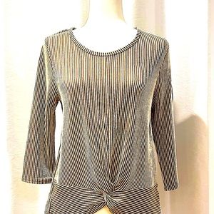 "Exclusive One" Brand Relaxed-fit Striped Top